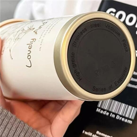 Lovely and Flower Aesthetic Tumbler with Straw - Picture 4 of 9